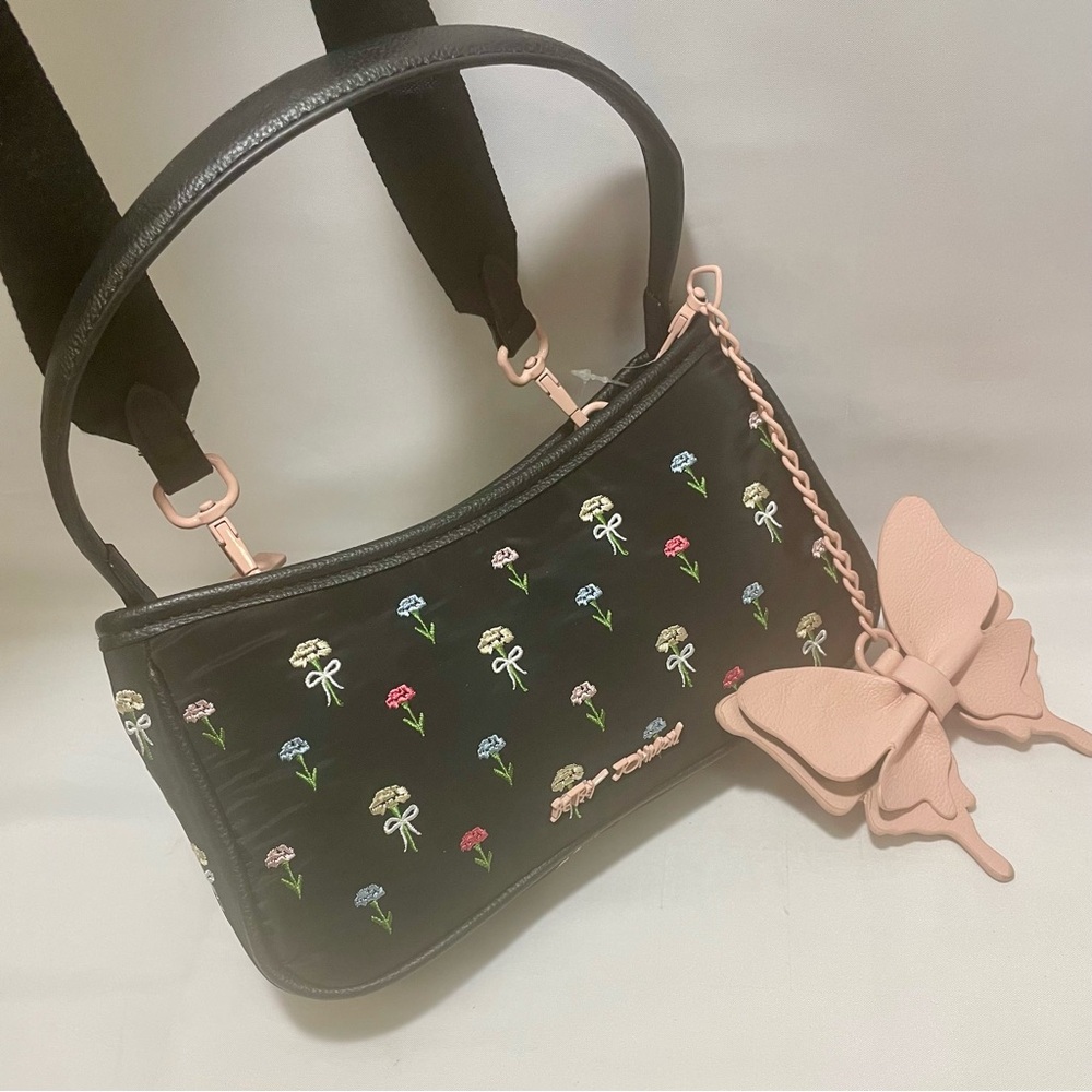 Betsey Johnson Black Floral Bows Crossbody Bag , NWT - Picture 2 of 16